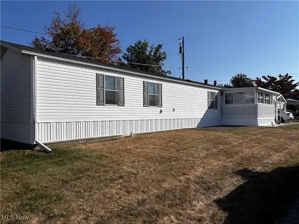 18592 Edwards Road #137, Doylestown, OH 44230