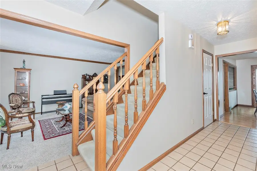 33346 Lisa Lane, Solon, OH 44139 - Image #3