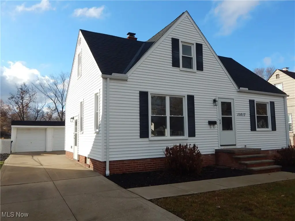 11017 Woodview Boulevard, Parma Heights, OH 44130 - Image #1
