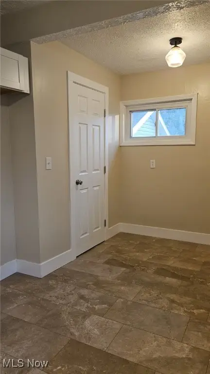 436 Cole Avenue, Akron, OH 44301 - Image #3