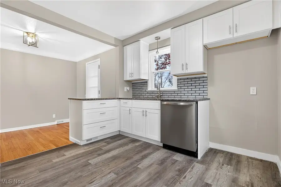 24181 Devoe Avenue, Euclid, OH 44123 - Image #3