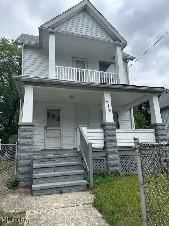 719 E 127th Street, Cleveland, OH 44108
