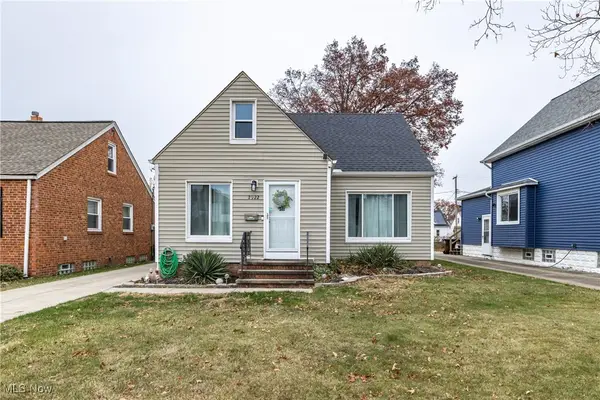 2922 Grovewood Avenue, Parma, OH 44134