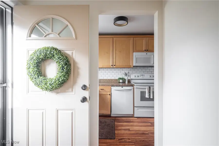 9487 Madison Lane, North Royalton, OH 44133 - Image #3