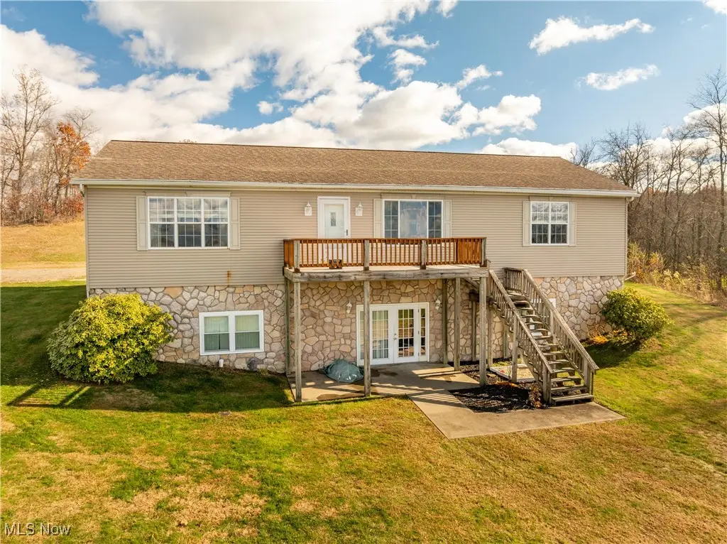 11925 Lincoln Se Street, Paris, OH 44669 - Image #1