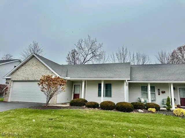 828 Woodfield Court #A, Boardman, OH 44512 - Image #2