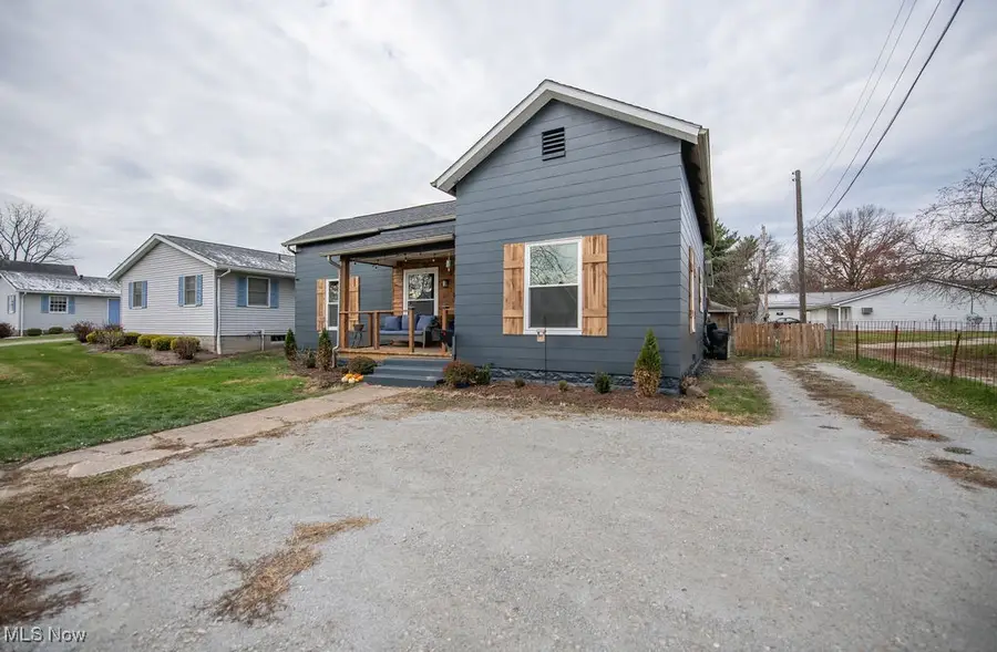 520 11th Nw Street, New Philadelphia, OH 44663 - Image #2