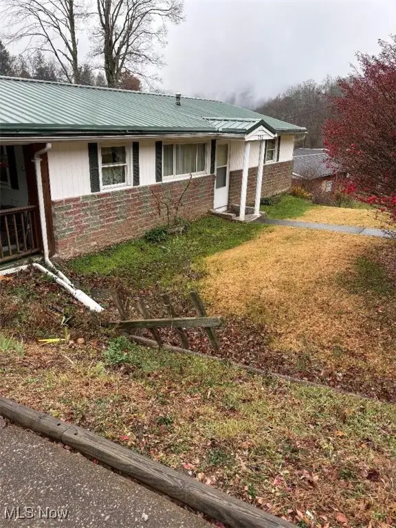 297 Pine, Glenville, WV 26351 - Image #3