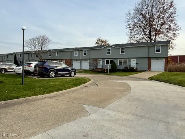 6833 Kirkwood Drive #6833, Mentor, OH 44060 - Image #2