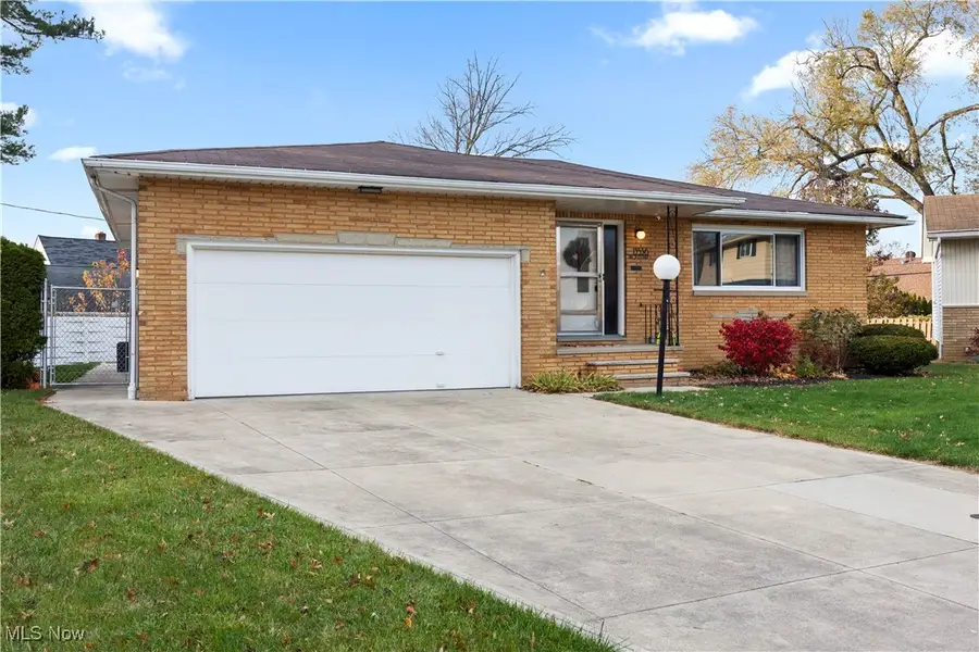 15536 Frick Court, Cleveland, OH 44111 - Image #2