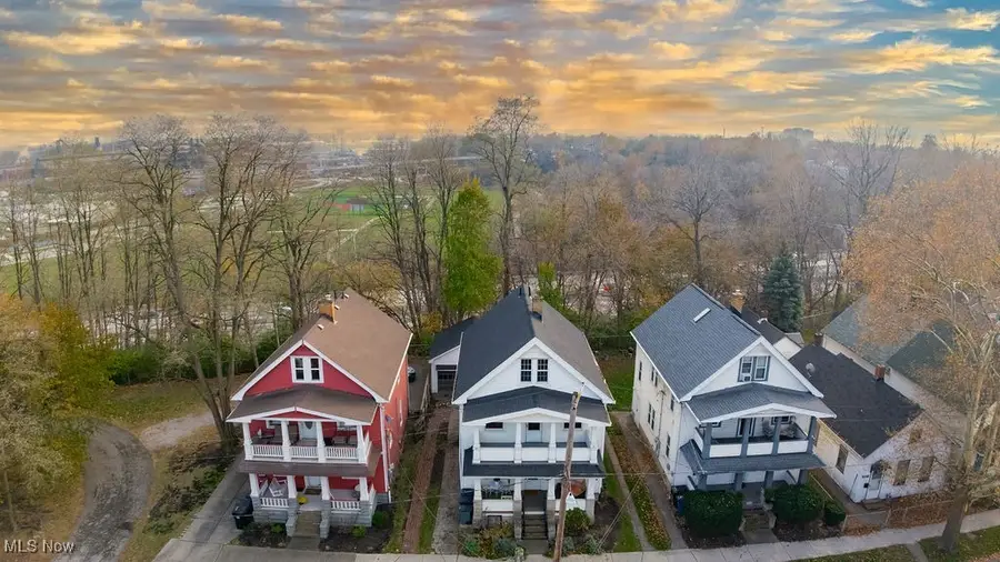 1009 Auburn Avenue, Cleveland, OH 44113 - Image #3