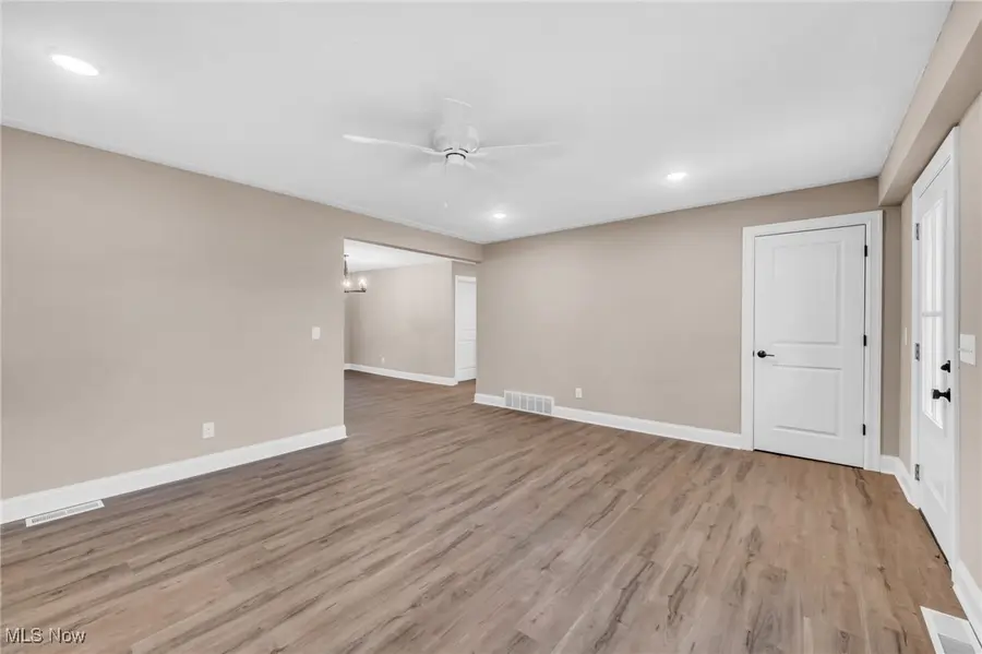 3006 Abbe Road, Sheffield, OH 44054 - Image #3