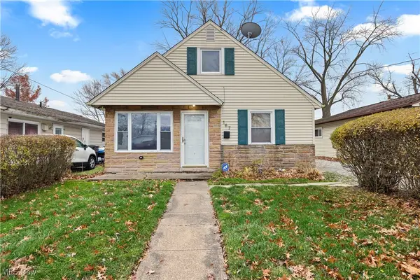 167 Clinton Avenue, Elyria, OH 44035