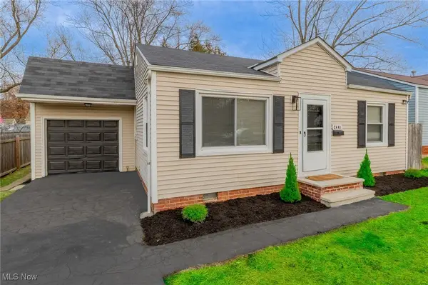 2441 Malden Road, Cleveland, OH 44121