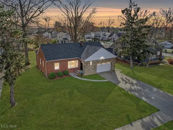 30704 Willowick Drive, Willowick, OH 44095