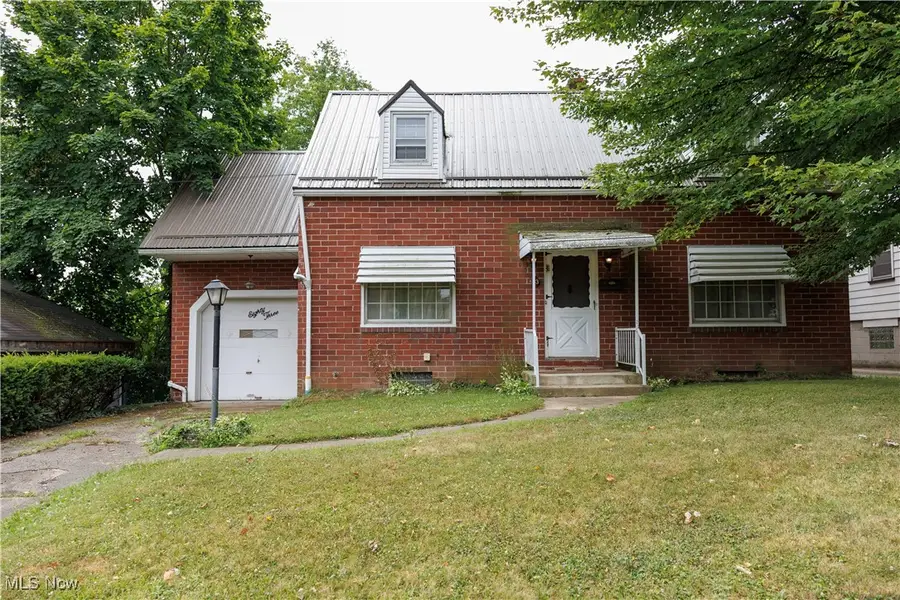 83 Beechwood Drive, Youngstown, OH 44512 - Image #2