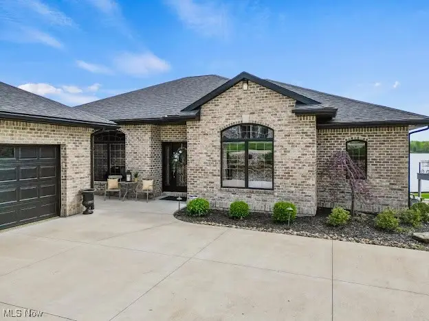 1004 Waters Edge Drive, Columbiana, OH 44408 - Image #2