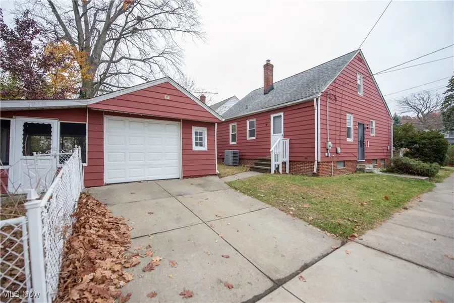 14305 Granger Road, Maple Heights, OH 44137 - Image #3