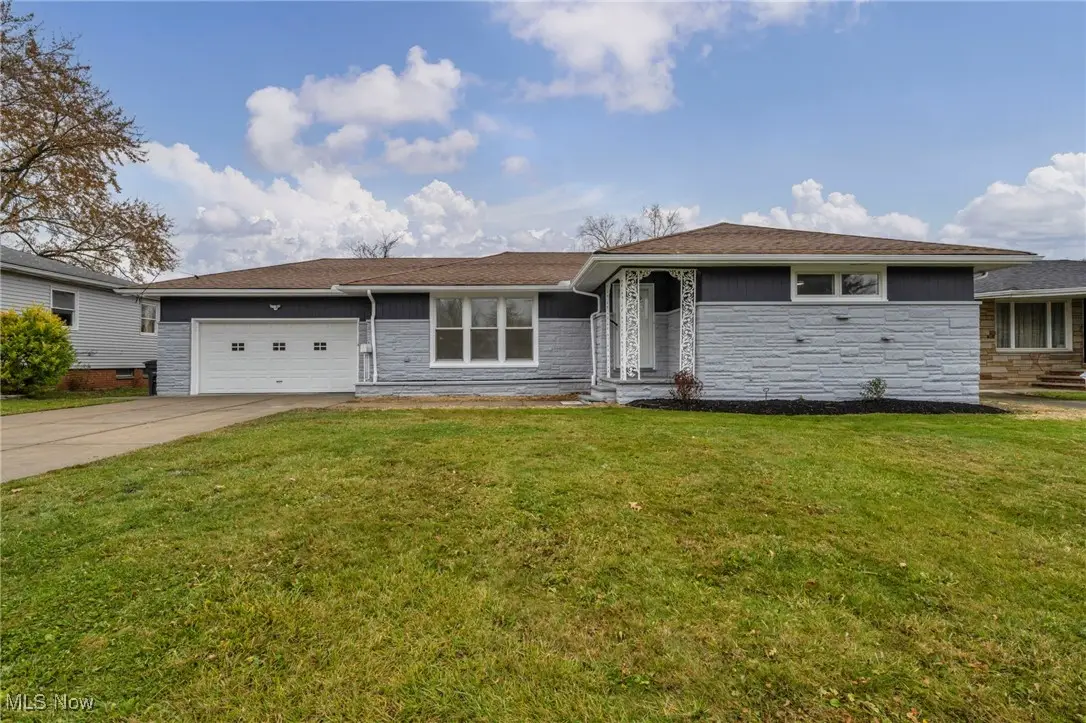 16706 Myrtle Avenue, Cleveland, OH 44128 - Image #1