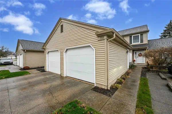 152 Sturbridge Drive, Medina, OH 44256