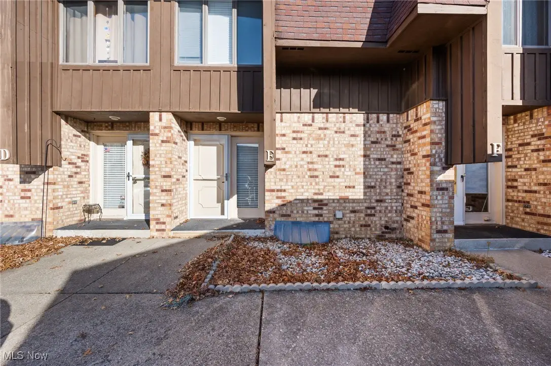 312 Bryn Mawr Street, Ravenna, OH 44266 - Image #1