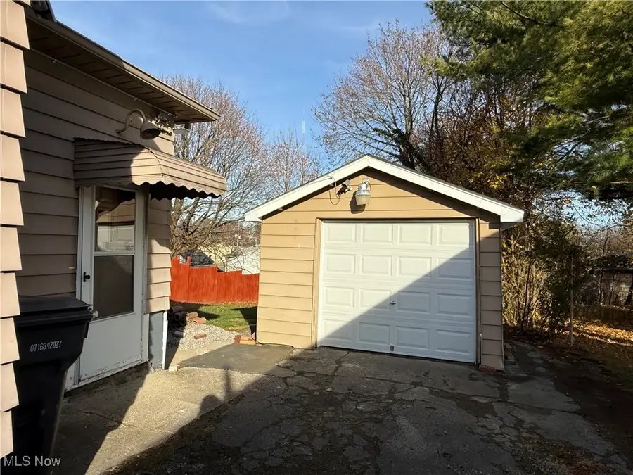 930 Cornell Avenue, Youngstown, OH 44502 - Image #2