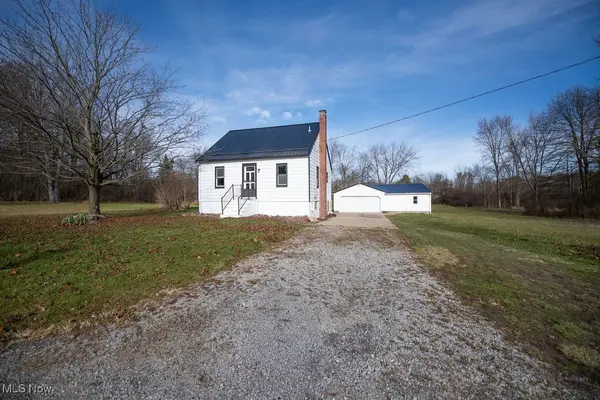 1718 Garfield Avenue, Girard, OH 44420