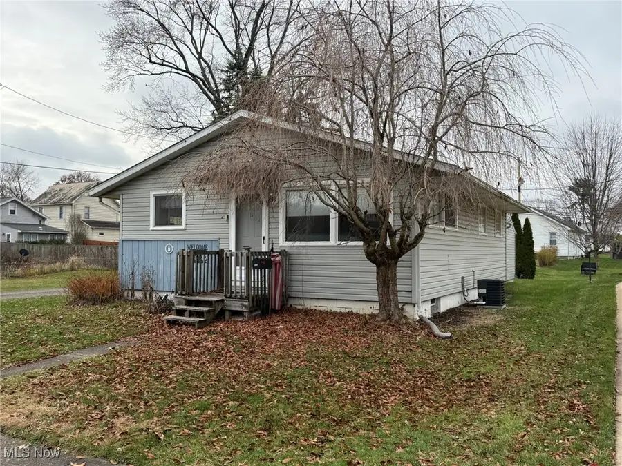 424 3rd Ne Street, New Philadelphia, OH 44663 - Image #3