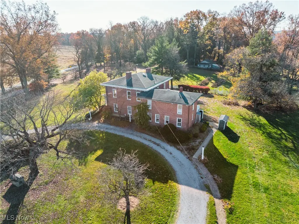 2706 Bedford Road, Lowellville, OH 44436 - Image #1