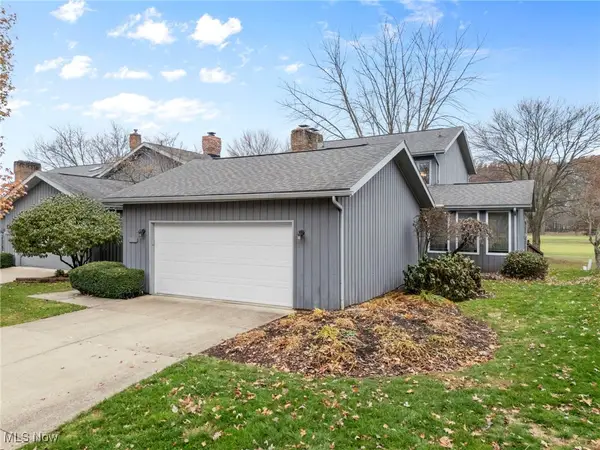 2111 Prestwick Drive #3A, Uniontown, OH 44685