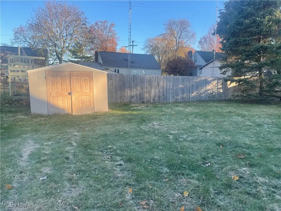 2939 Joseph Nw Place, Canton, OH 44708 - Image #2