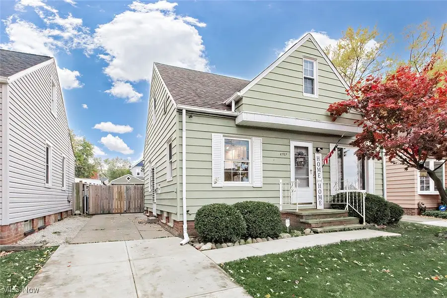 6707 Laverne Avenue, Parma, OH 44129 - Image #2