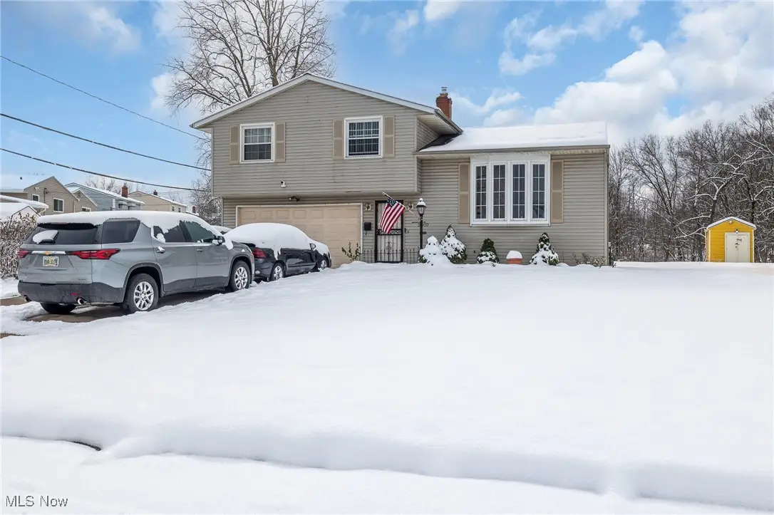 24910 Ridgeline Drive, Bedford Heights, OH 44146 - Image #1