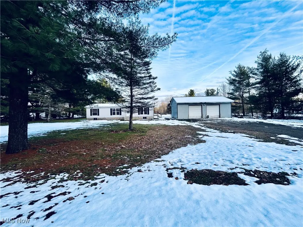 10481 Knowlton Road, Garrettsville, OH 44231 - Image #1