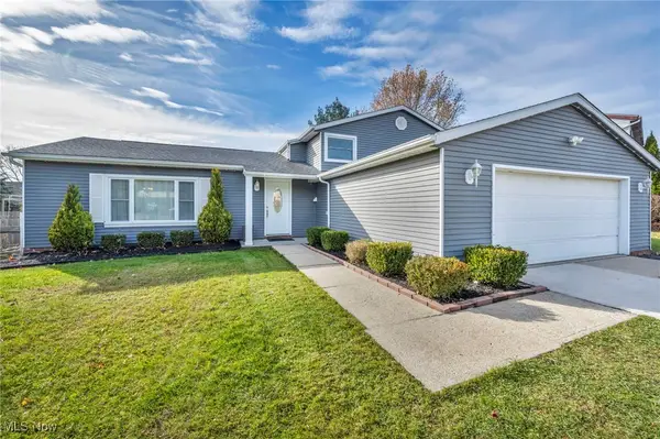 32194 N Roundhead Drive, Solon, OH 44139