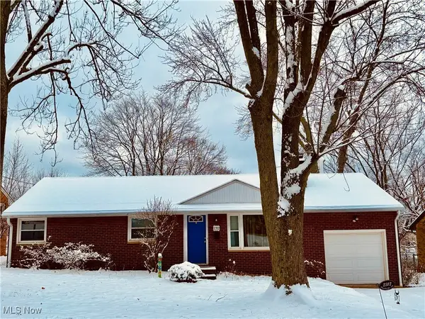 2312 Clarendon Nw Avenue, Canton, OH 44708