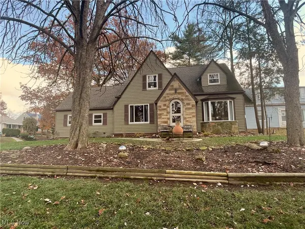 5468 Big Creek Parkway, Parma, OH 44129