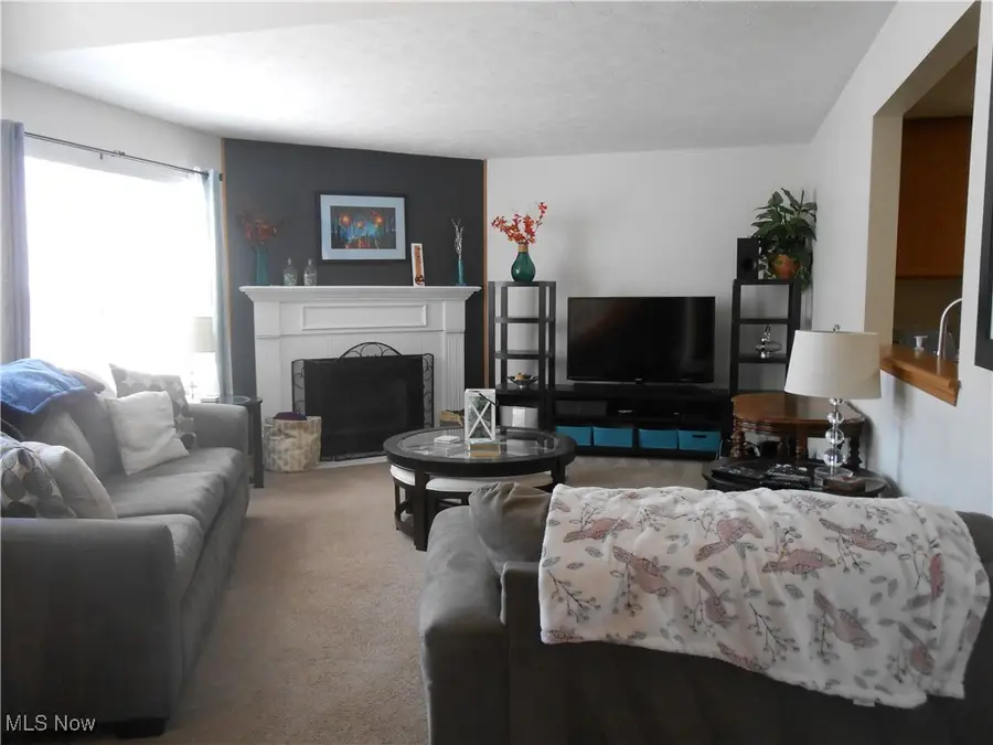 7567 Monterey Bay Drive #4, Mentor On The Lake, OH 44060 - Image #2