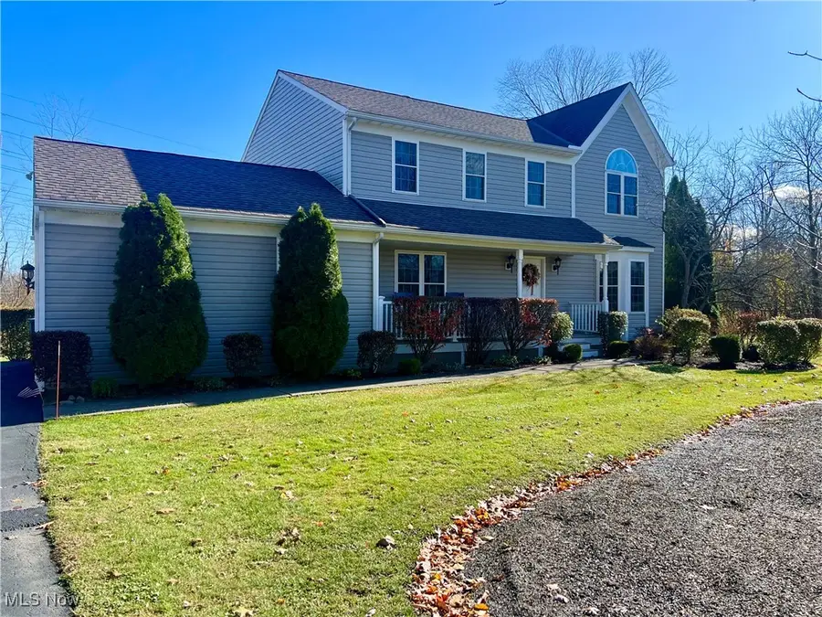 11915 Oak Wood Lane, Chesterland, OH 44026 - Image #2