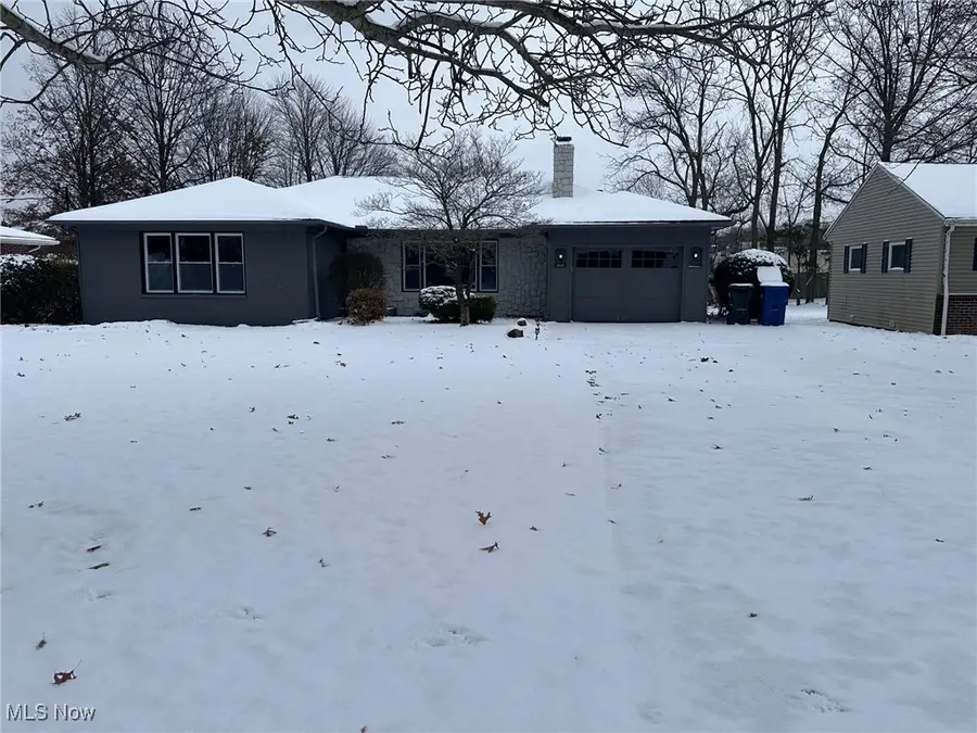 1927 Center Road, Avon, OH 44011 - Image #3