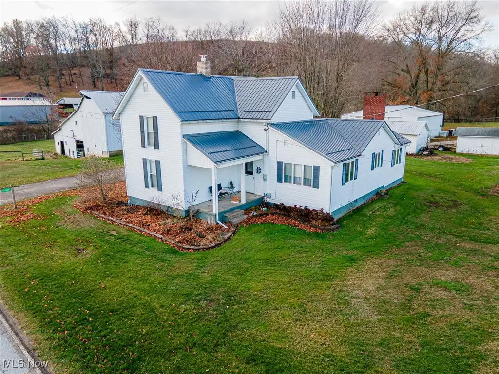 22033 County Road 124, West Lafayette, OH 43845 - Image #1