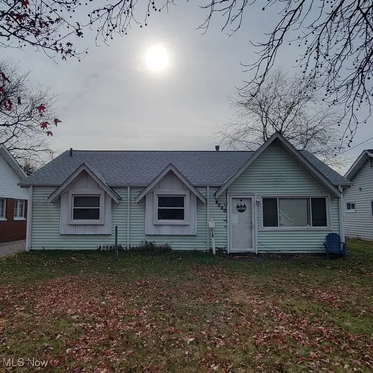 4260 Brockley Avenue, Sheffield Lake, OH 44054 - Image #2