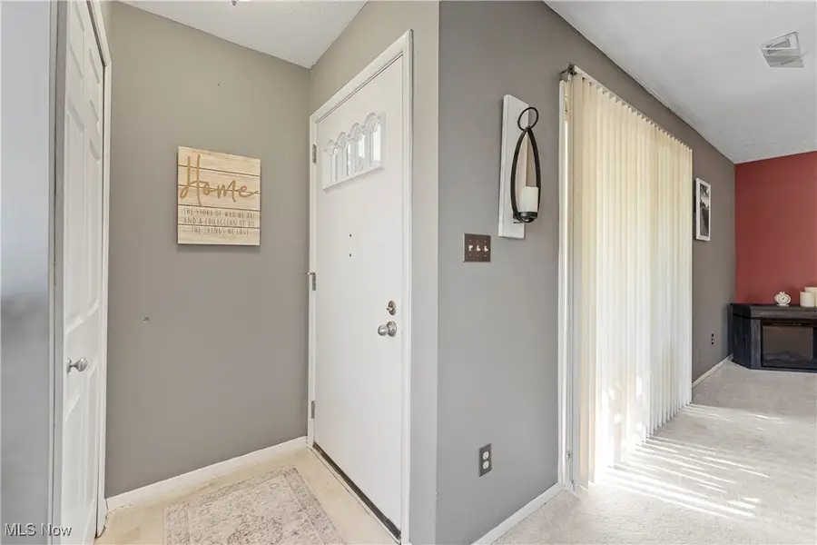 4910 Independence Circle #D, Stow, OH 44224 - Image #2