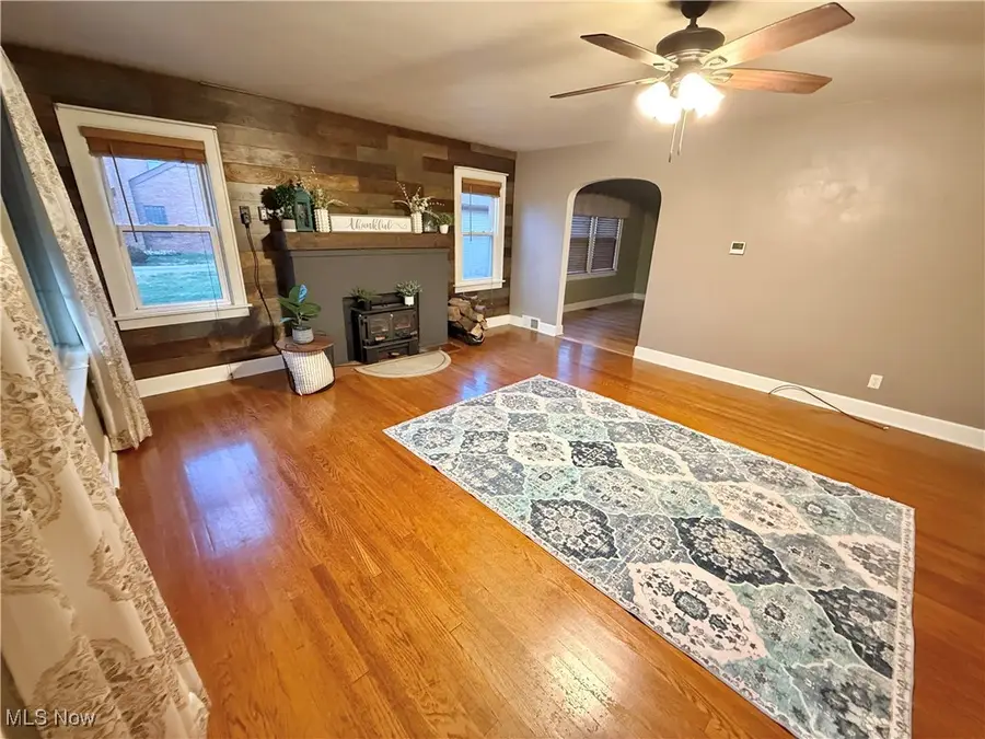 4464 Kemary Sw Avenue, Navarre, OH 44662 - Image #3