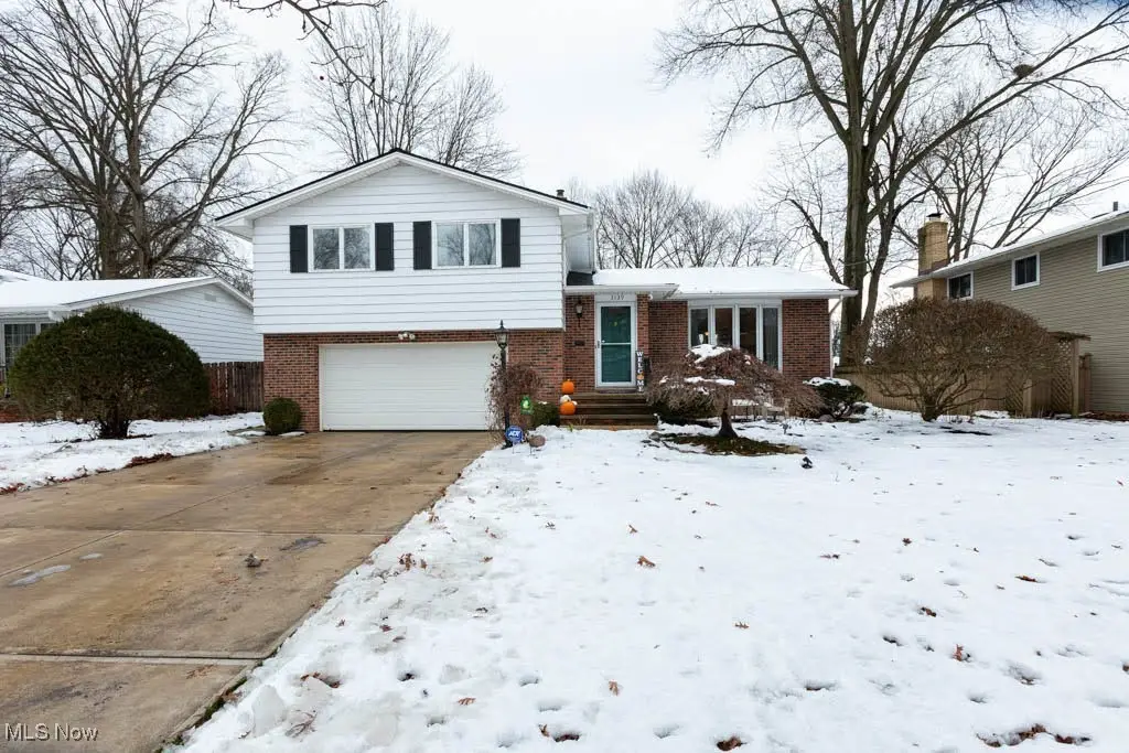 3139 W 230th Street, North Olmsted, OH 44070 - Image #1