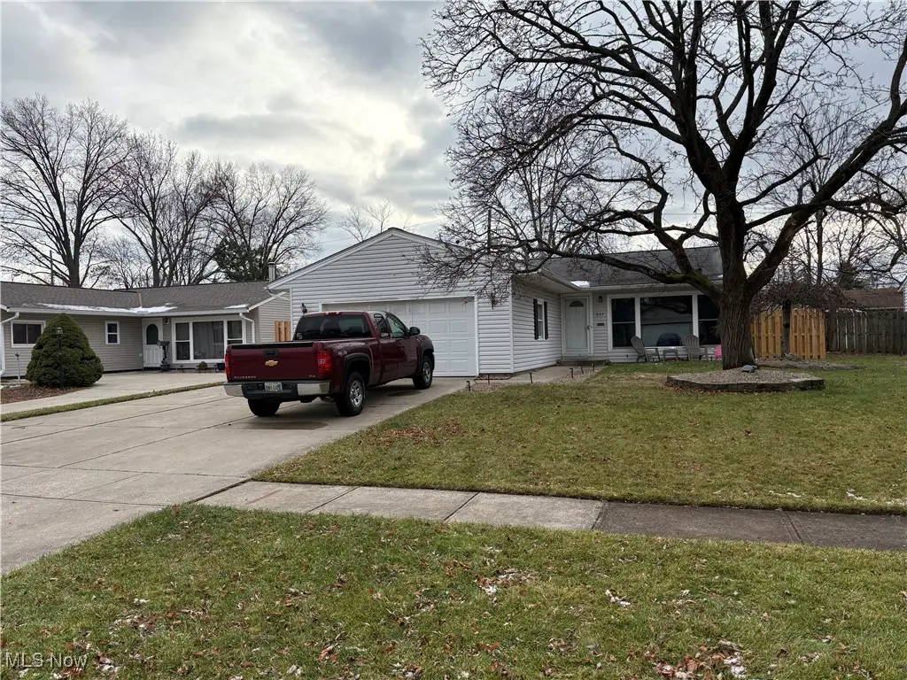 351 Lombardy Drive, Berea, OH 44017 - Image #1