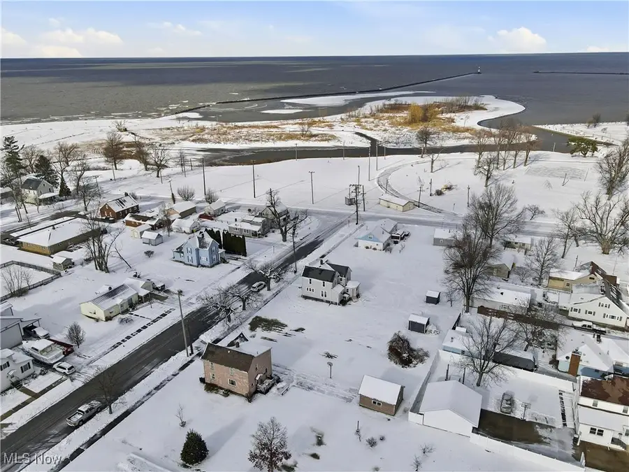 992 Mill Street, Conneaut, OH 44030 - Image #3