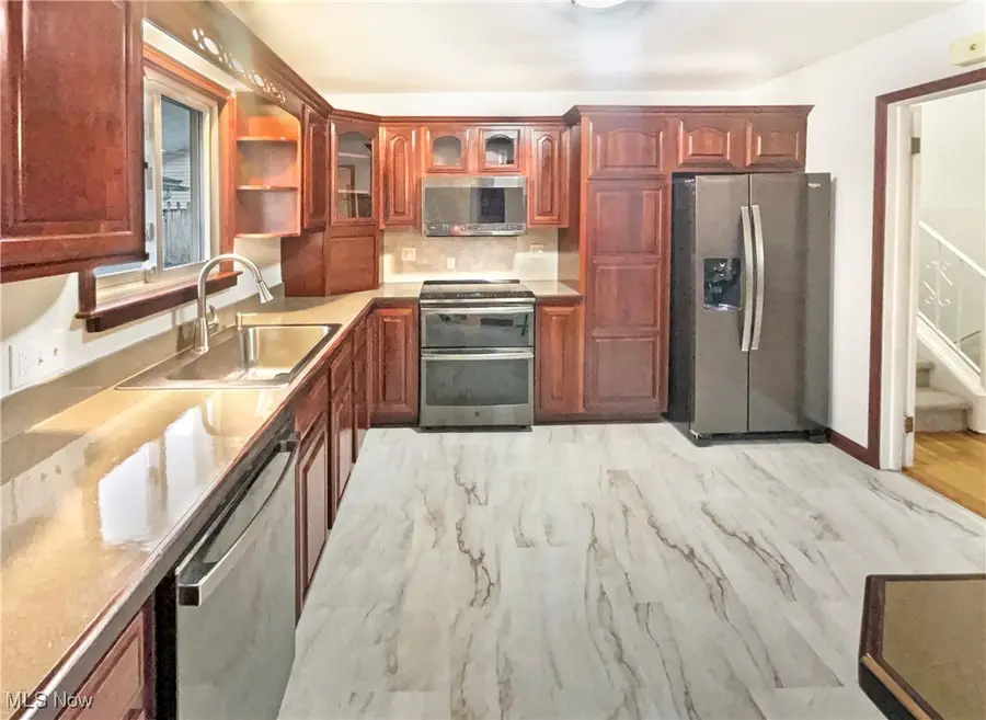 1173 Madrid Drive, Akron, OH 44313 - Image #2