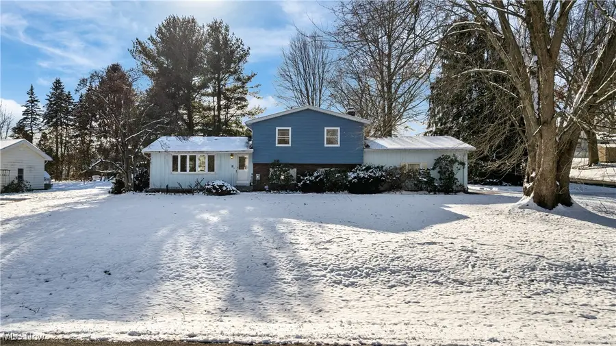 3136 Bird Drive, Ravenna, OH 44266 - Image #2