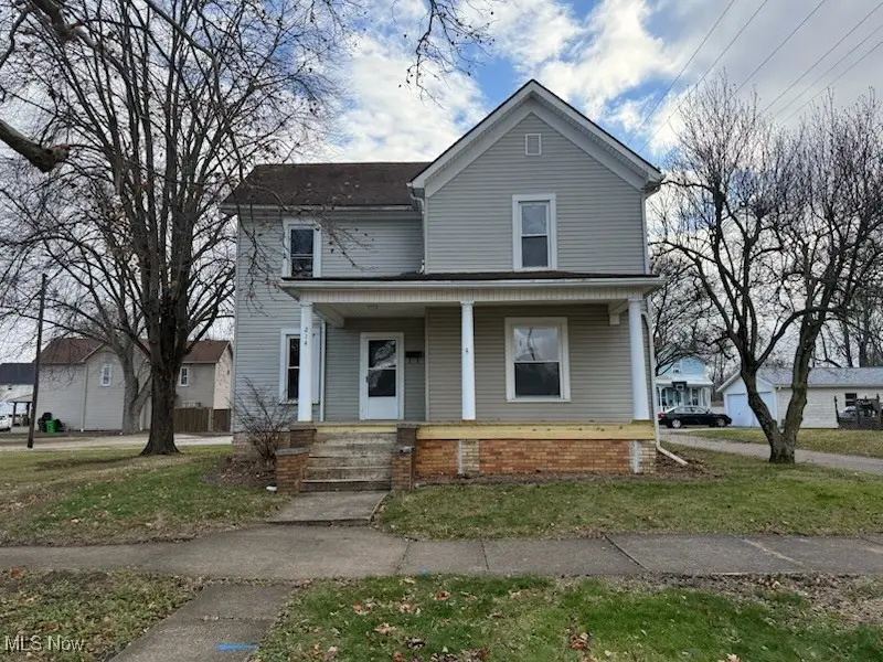 214 W 7th Street, Uhrichsville, OH 44683 - Image #1